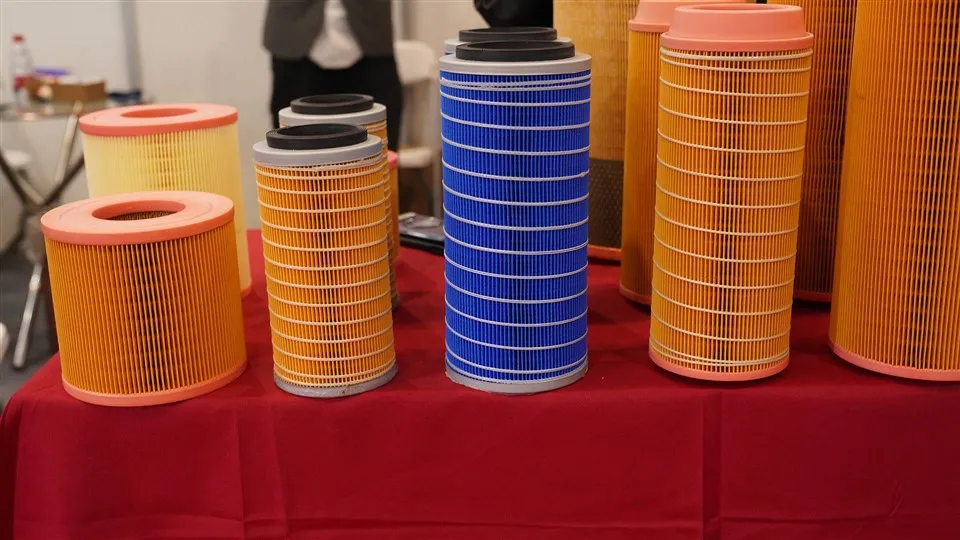 جمع آوری گرد و غبار از نوع رول فیلتر نوع شیشه ای مواد H14 HEPA ROLL PACHIL AIR برای کارتریج فیلتر